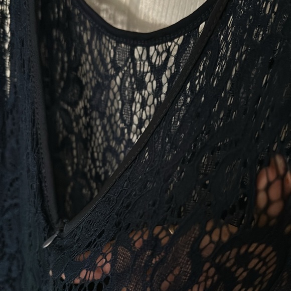 Navy Blue A-Cut sheer waist down Lace overlay waist up Tea Length never worn - Picture 4 of 6